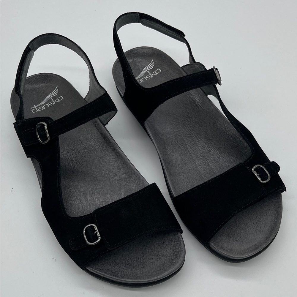 NWOB Dansko Jordyn Nubuck adjustable Black Strap Sandals - Womens 39